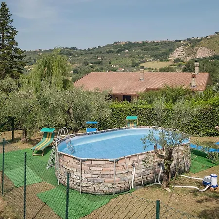 Amazing In With Kitchen Tatil Evi Castelnuovo di Farfa